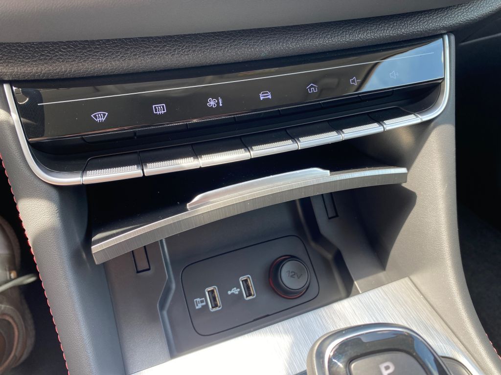 Fahrzeugabbildung MG HS 1.5 Benziner Aut. Comfort *Kamera*SHZ*NAVI*