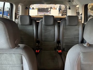 MYAUTOCENTER – Gebraucht- und Jahreswagen mit Werkstattservice in Pfaffenhofen Volkswagen Touran *7.SITZER*ACC*NAV*SZHZ*LED*ALCANTARA*