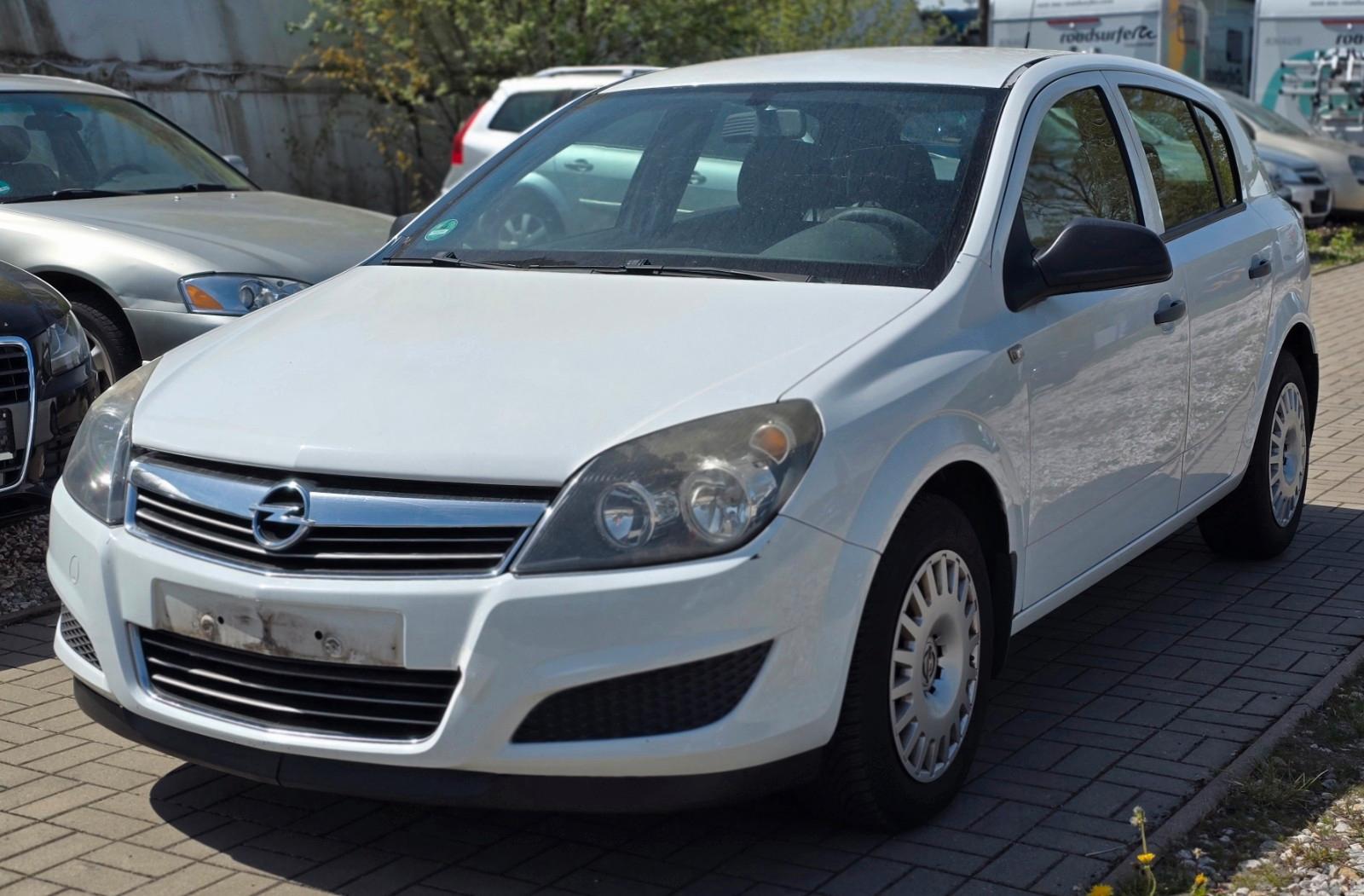Opel Astra H Lim. Selection "110 Jahre"