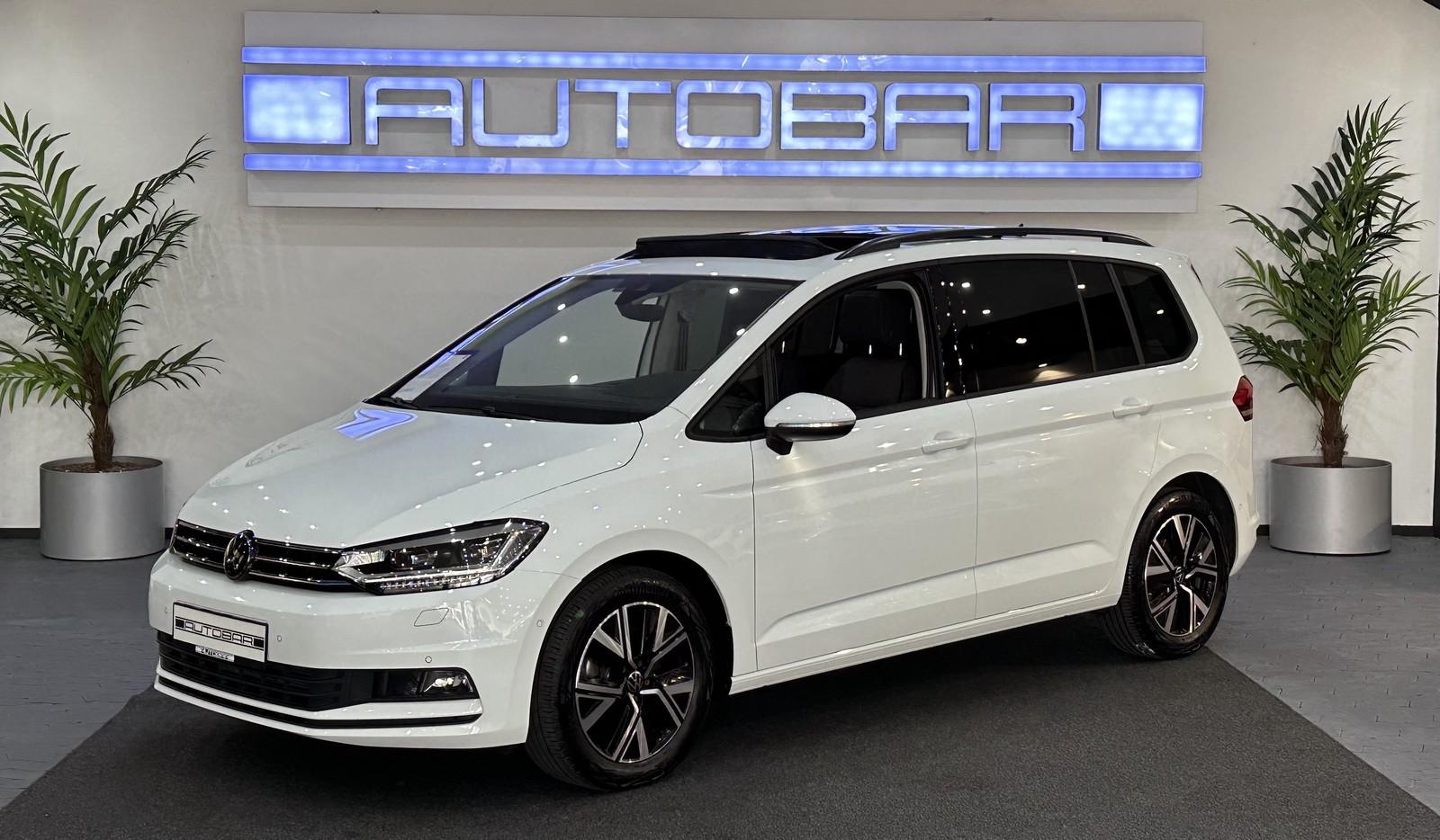 Volkswagen Touran 2.0TDI DSG 7SITZE*PANO*STHZ*AMBIENTE*RFK