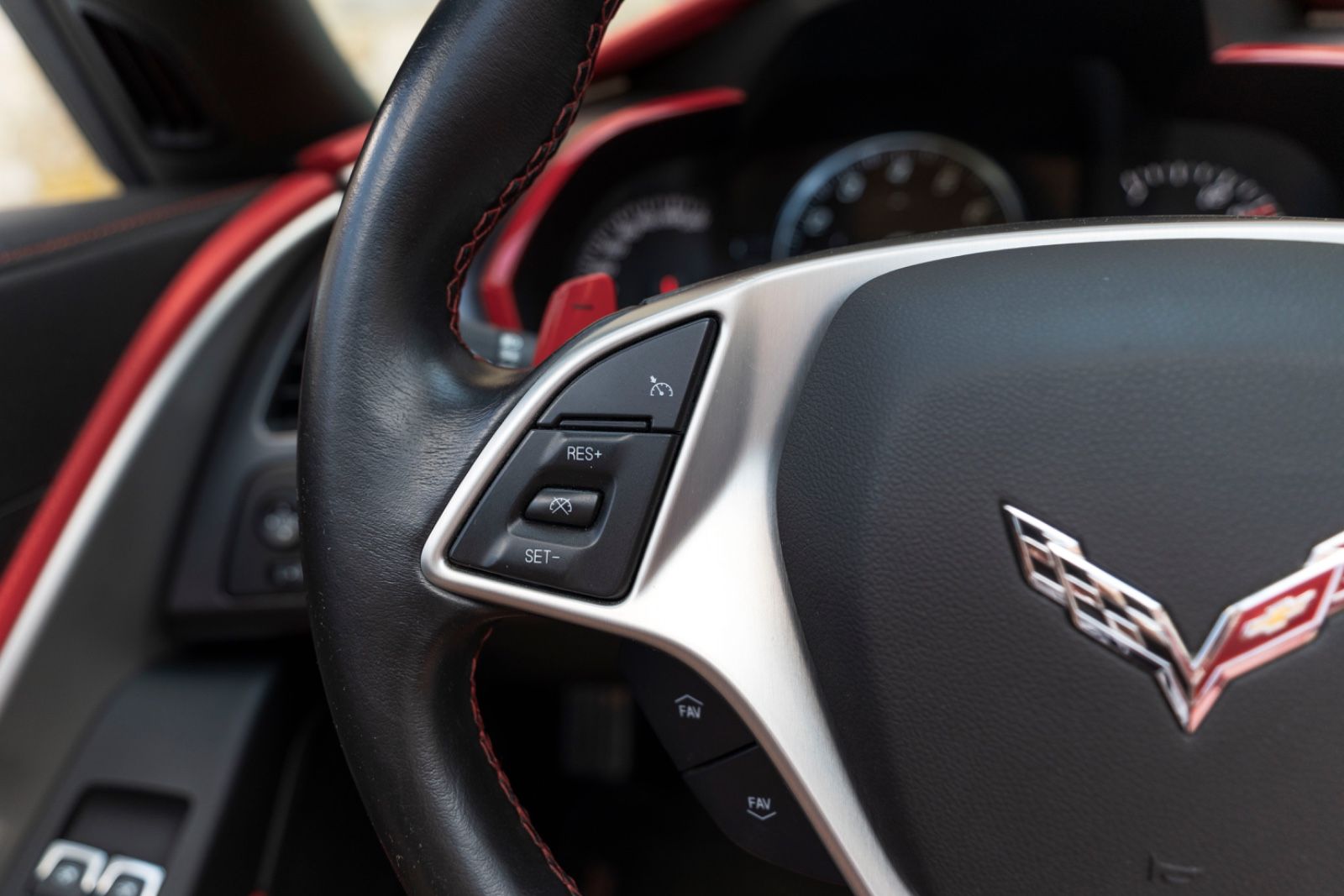 Fahrzeugabbildung Corvette Z06 CABRIOLET 6,2L 2LZ HUD BOSE KAM NAV