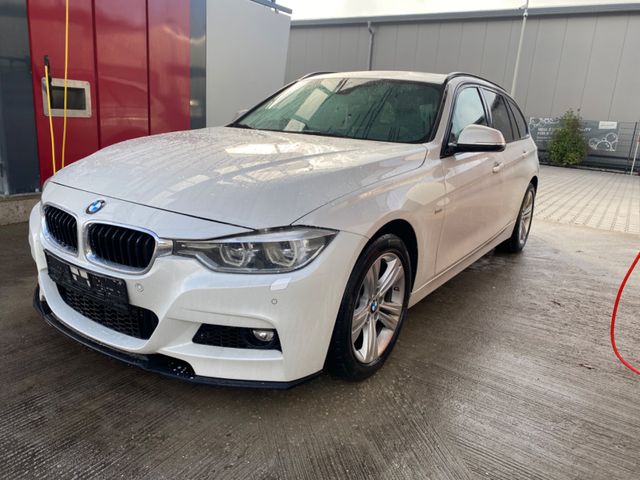 BMW 320d Sport Line Head Up Keyles Go Led