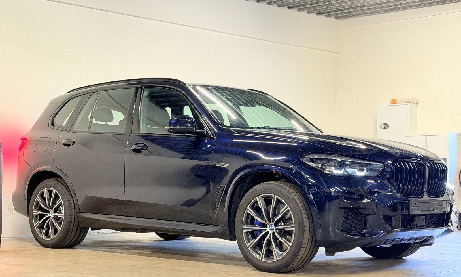 BMW X5 xDrive 45 e M Sport imagem 3