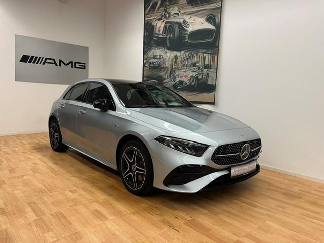Mercedes-Benz A 250e AMG-Line Panorama Distronic Keyless Go