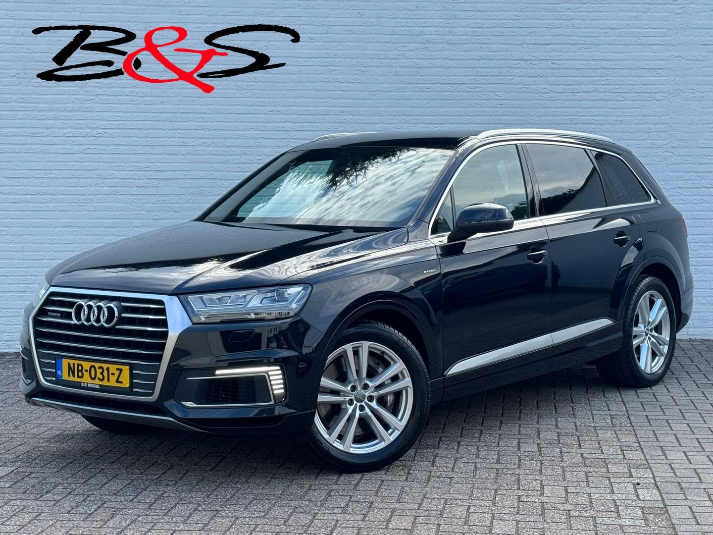 Audi Q7 - 1