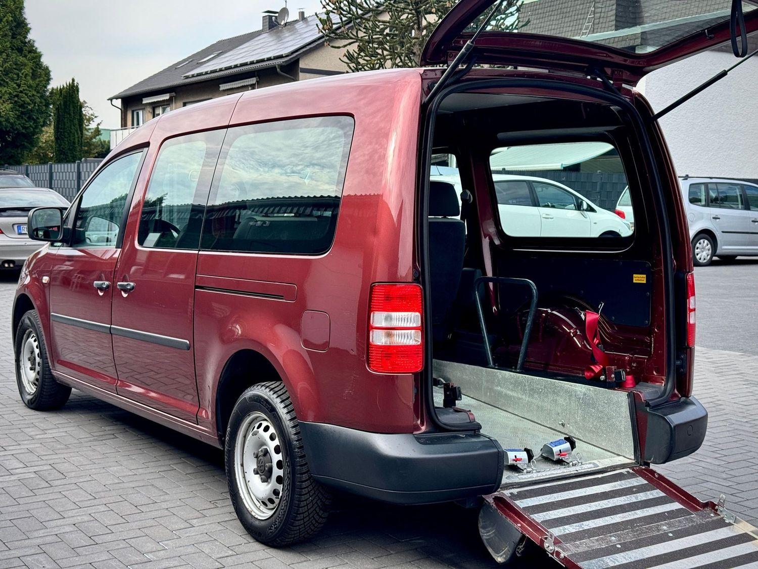 Volkswagen Caddy Maxi 'Behindertengerecht-Rampe'5-Sitzer'