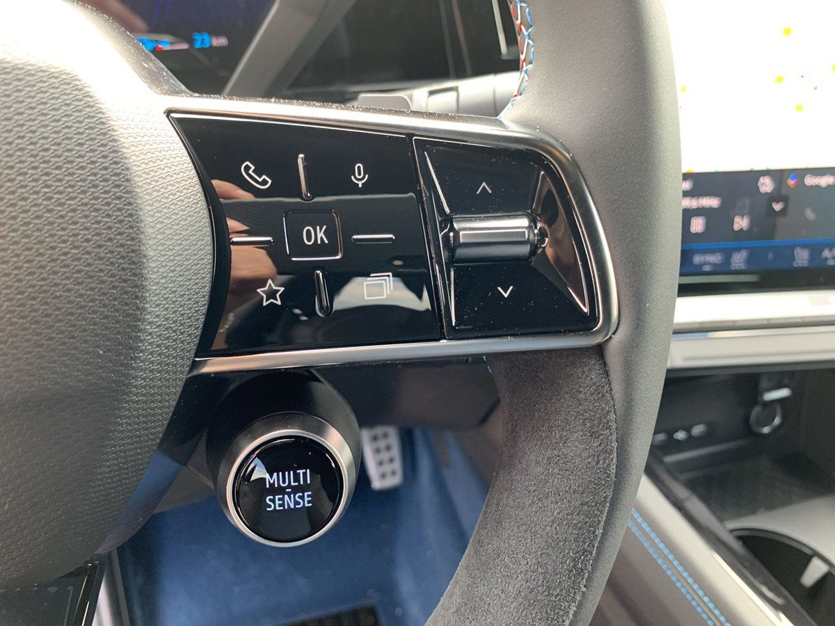 Renault Rafale - Bild 22