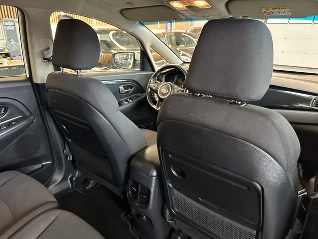 Kia Carens UEFA Euro 2016 *2. Hand*Klima*Kamera*Navi