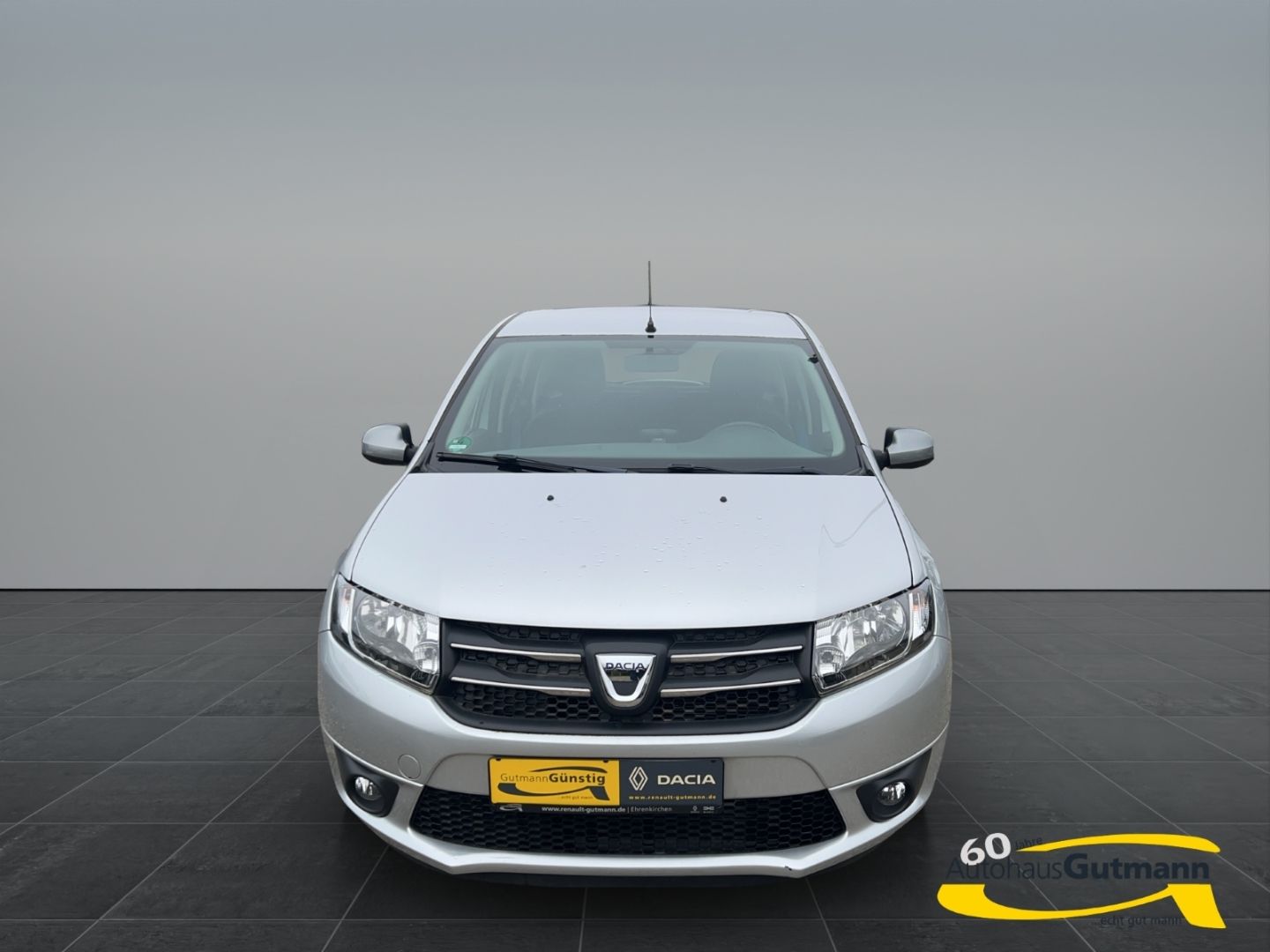 Fahrzeugabbildung Dacia Sandero II Celebration 1.2 16V 75 Klima Radio Te