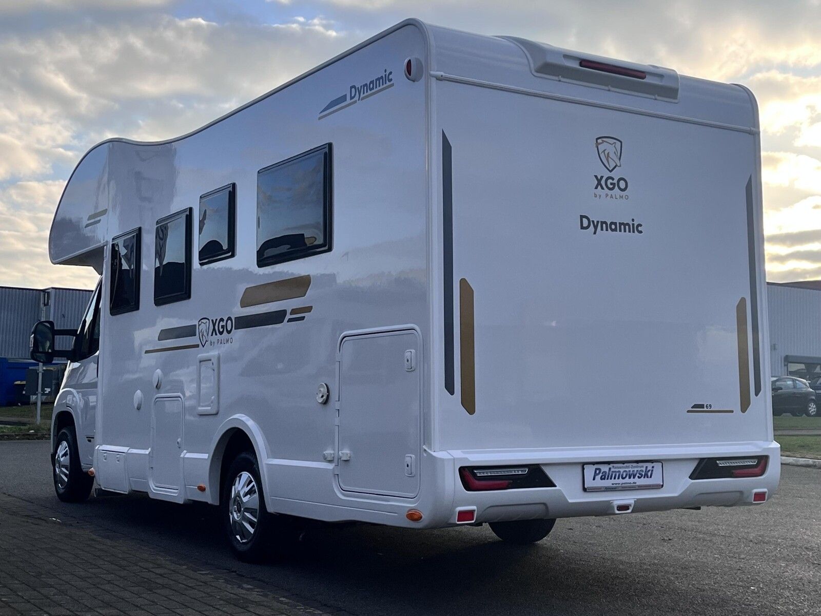 Fahrzeugabbildung XGO Dynamic 69G