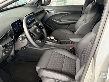 MG 3 Hybrid+ Luxury