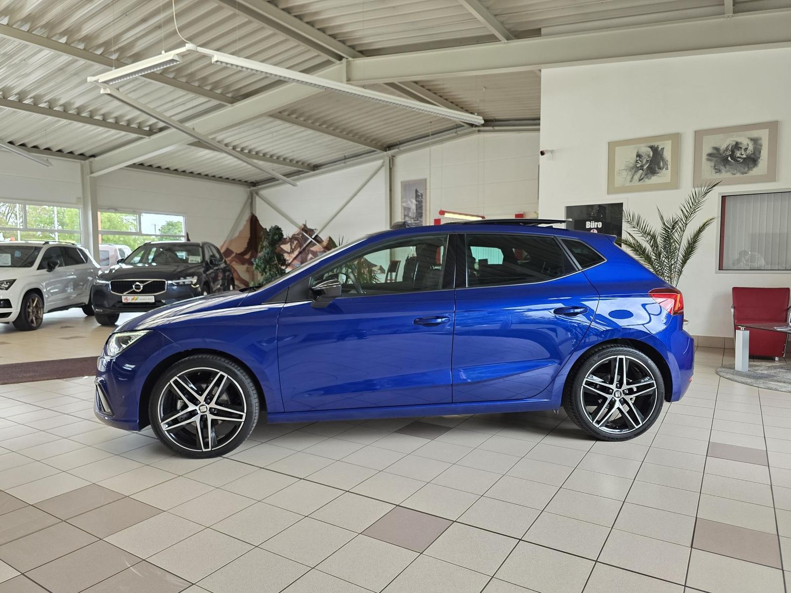 Fahrzeugabbildung SEAT 1.5 TSI FR DSG /Panorama/LED/Carplay/DAB/18"