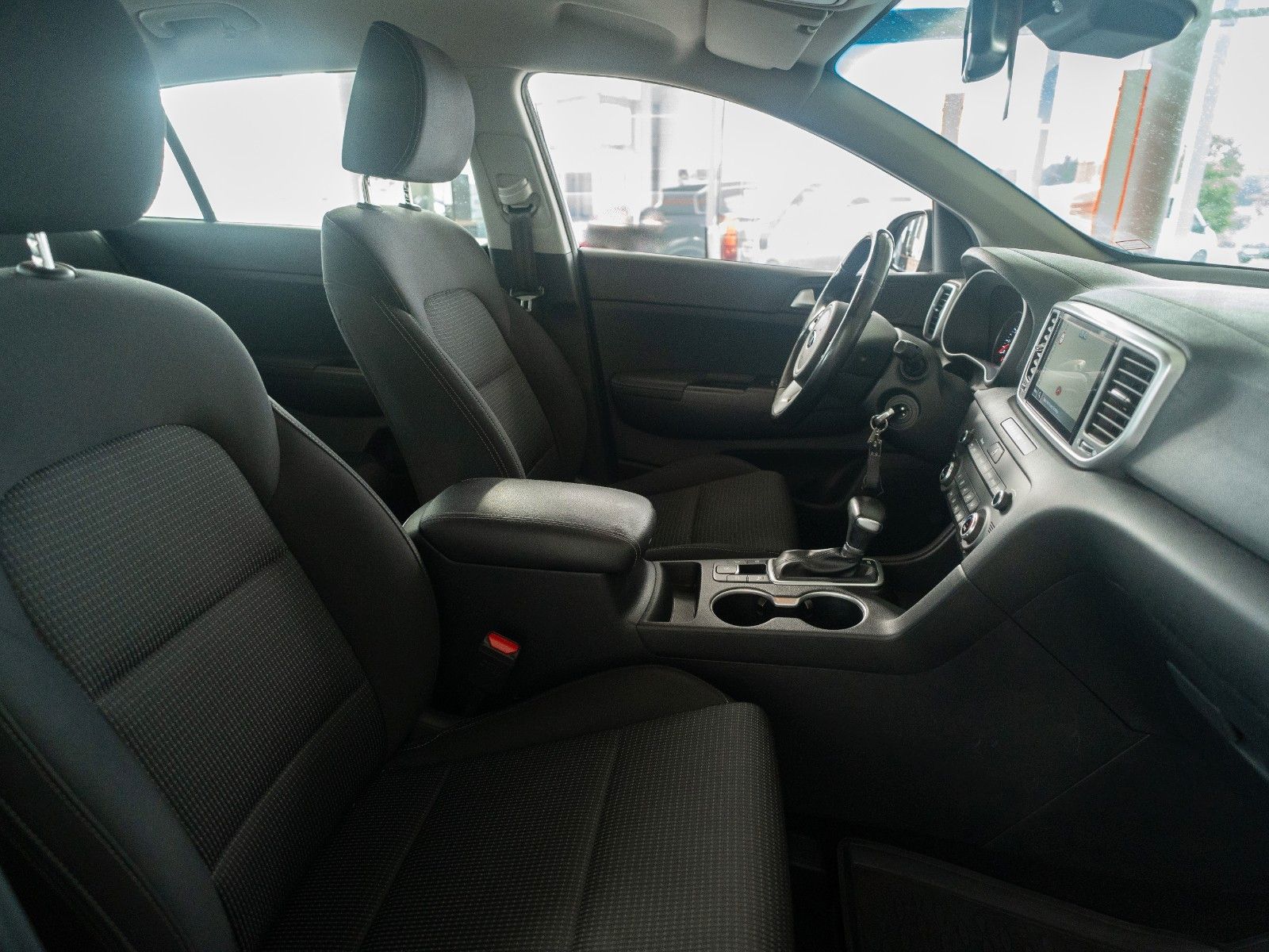 Fahrzeugabbildung Kia Sportage Vision AUTOM./SITZHZG./KAMERA/DAB