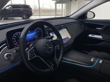Mercedes E 200 - 6