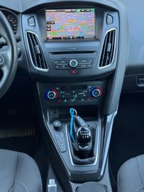 Ford Focus - 11