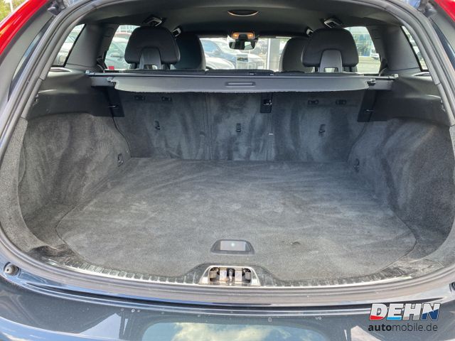 Volvo V60 T3 Momentum LichtSitzpaket Navi Winterpaket
