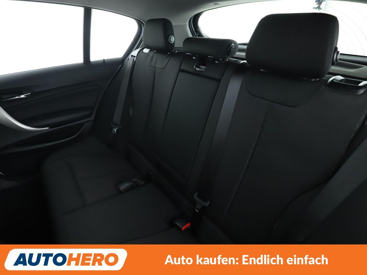 BMW 118i Advantage *NAVI*LED*TEMPO*PDC*SHZ*KLIMA*