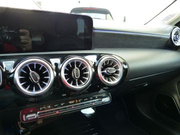 Mercedes CLA Shooting Brake - 9