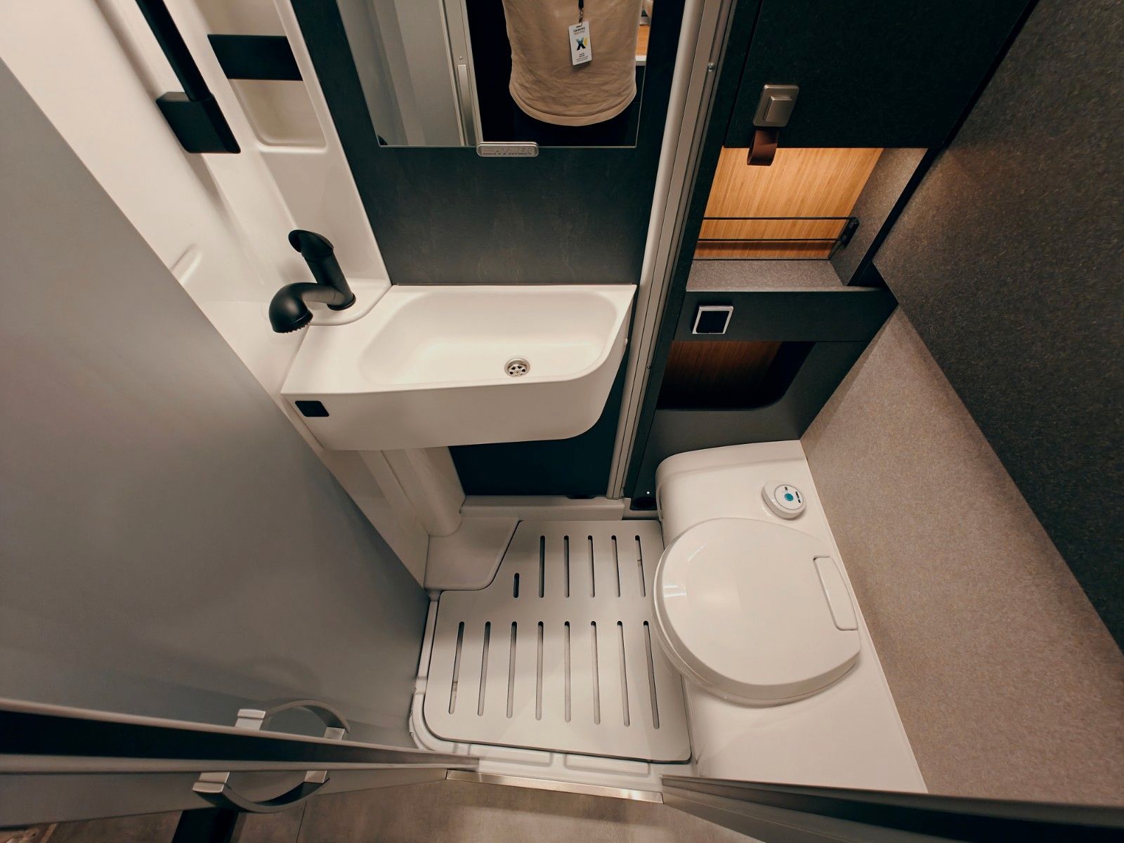 Fahrzeugabbildung HYMER / ERIBA / HYMERCAR ML-T 570 - Crossover