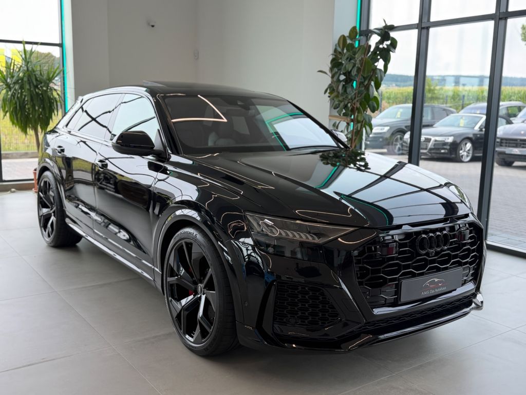 Image of Audi RSQ8