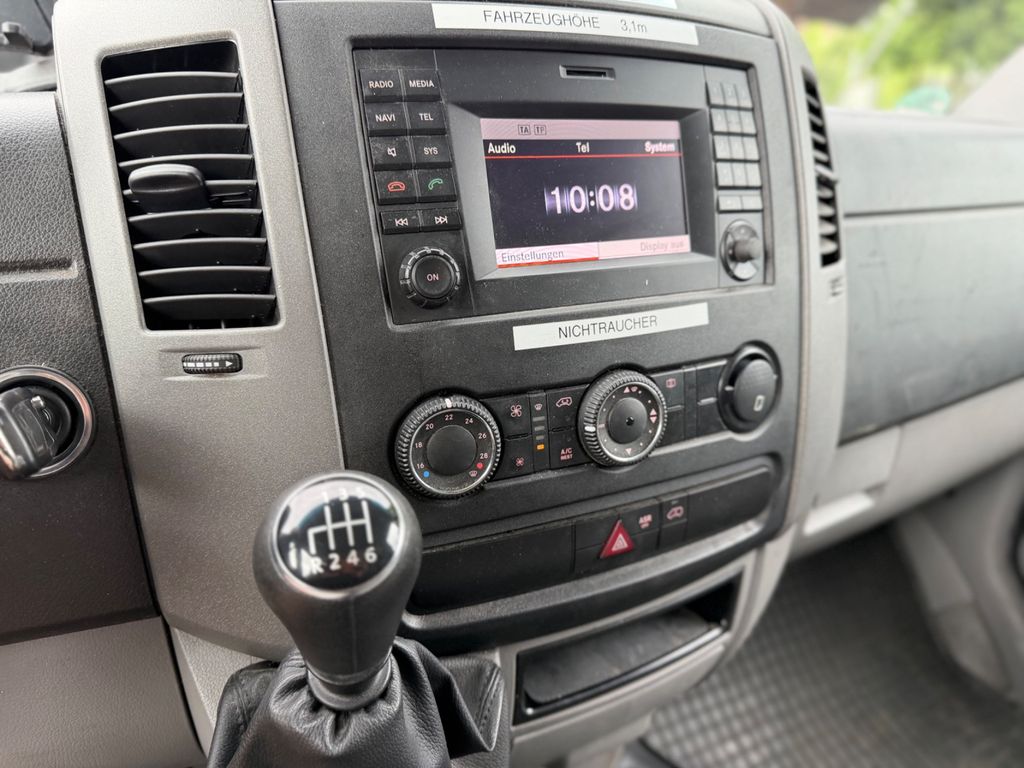 VW Crafter KOFFER 35 mittel/NAVI/ L2/KOFFER/KLIMA VW Crafter KOFFER 35 mittel/NAVI/ L2/KOFFER/KLIMA
