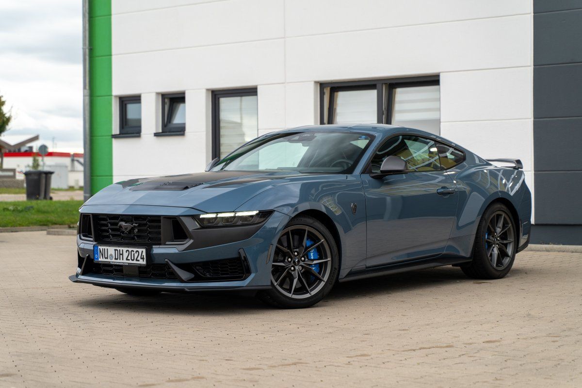 Ford Mustang (Dark Horse Recaro Styling-Paket Heckspoi)