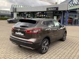 Nissan Qashqai 1.3 DIG-T N-Connecta 8-fach bereift - Nissan Qashqai in Erfurt
