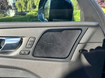 Volvo XC60 - 11