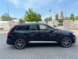 Audi SQ7 4.0 TDI quattro Matrix Carbon AHK Sportsitz. - Audi Gebrauchtwagen in Frankfurt