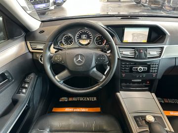 Mercedes-Benz E 250 CGI BlueEfficiency *Avantgarde*BiXenon*
