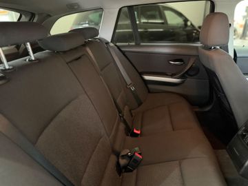 BMW 325 - 12