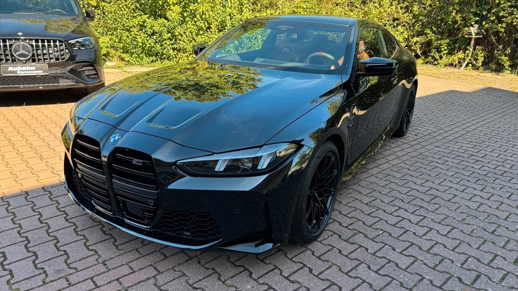 BMW M4 Coupe xDrive Competition Prod 25