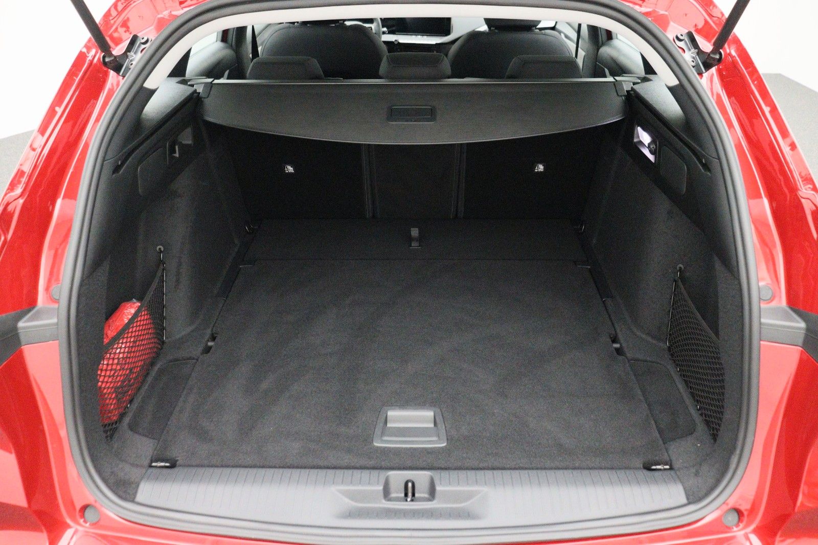 Fahrzeugabbildung Opel Astra L Sports Tourer 1.2 Enjoy