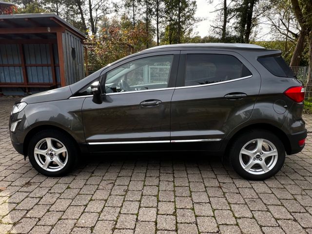 Ford EcoSport 1,0 EcoBoost 92kW Titanium, Winterpaket