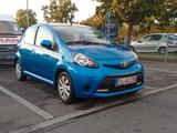 Toyota Aygo (X) 1,0-l-VVT-i Connect Connect - Toyota Aygo (X) aus 2012