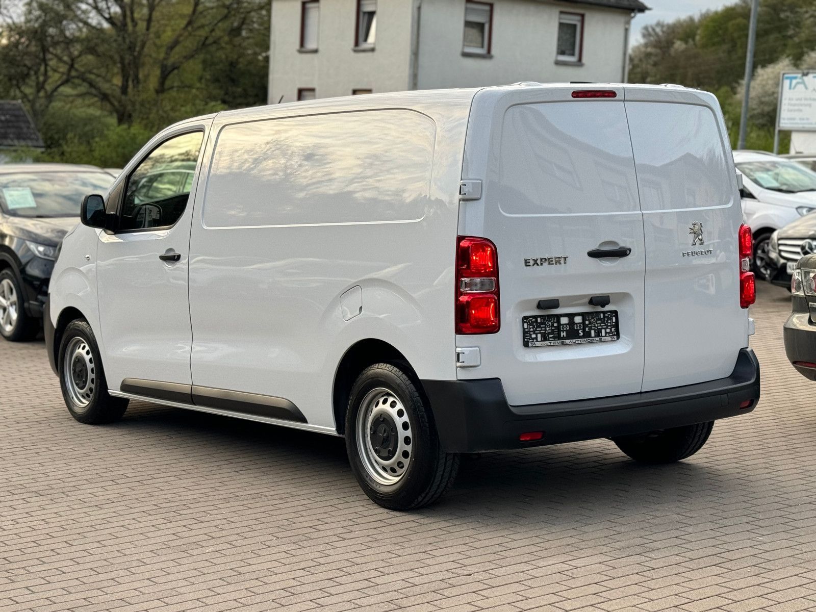 PEUGEOT Expert, 2023, Diesel, 144 PS