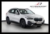 BMW X1 sDrive18i Sportsitze PANO RFK AHK 18" 1.Hand