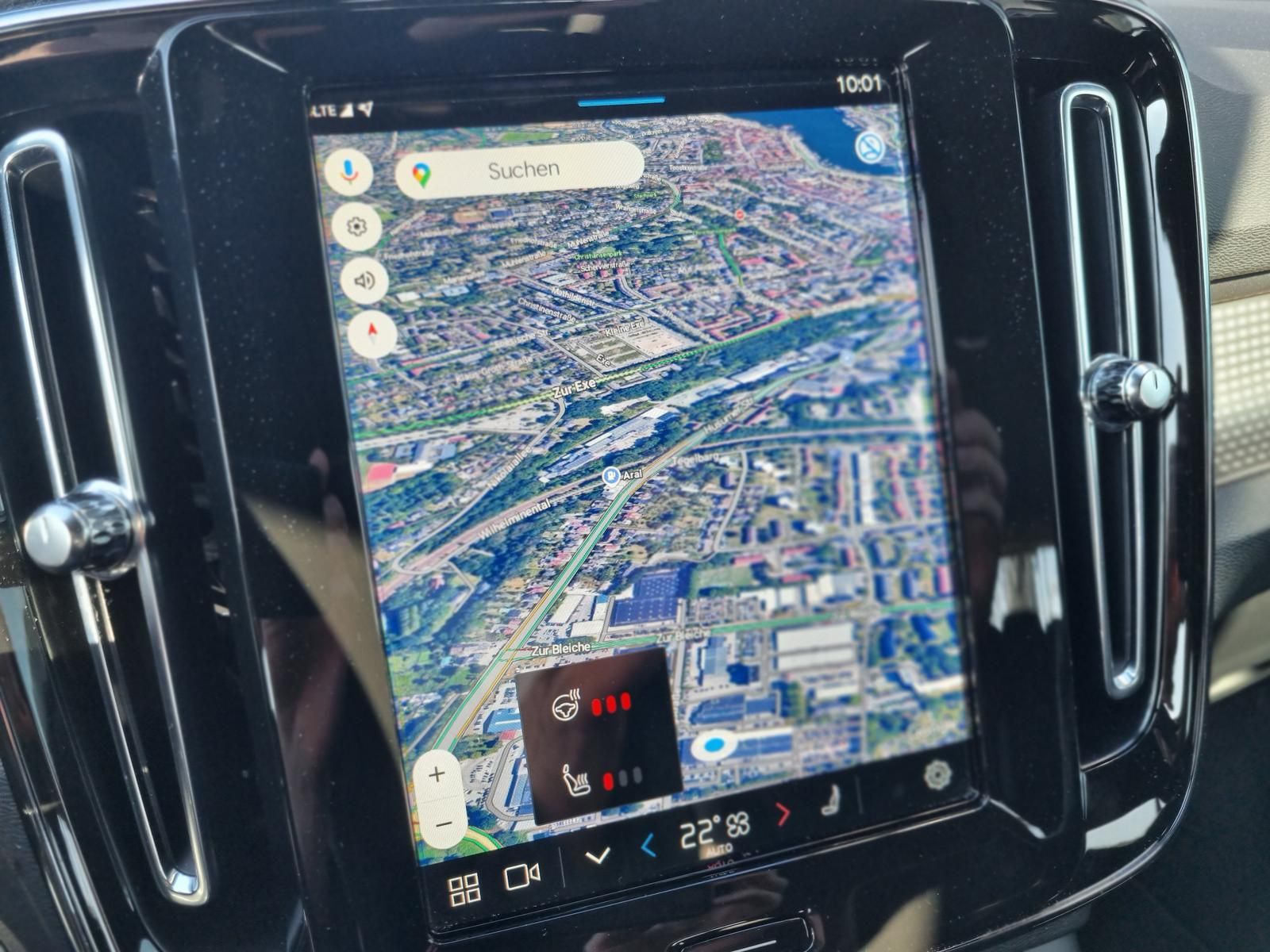 Fahrzeugabbildung Volvo XC40 B4 Benzin Plus Dark 'ACC, BLIS, 360-Cam'