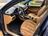 Porsche Macan S  - Porsche Gebrauchtwagen in Regensburg