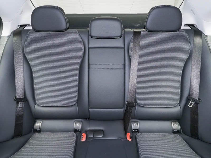 Fahrzeugabbildung Mercedes-Benz C 200 Avantgarde*Digital*AHK*360°*Totwink*CarPl*