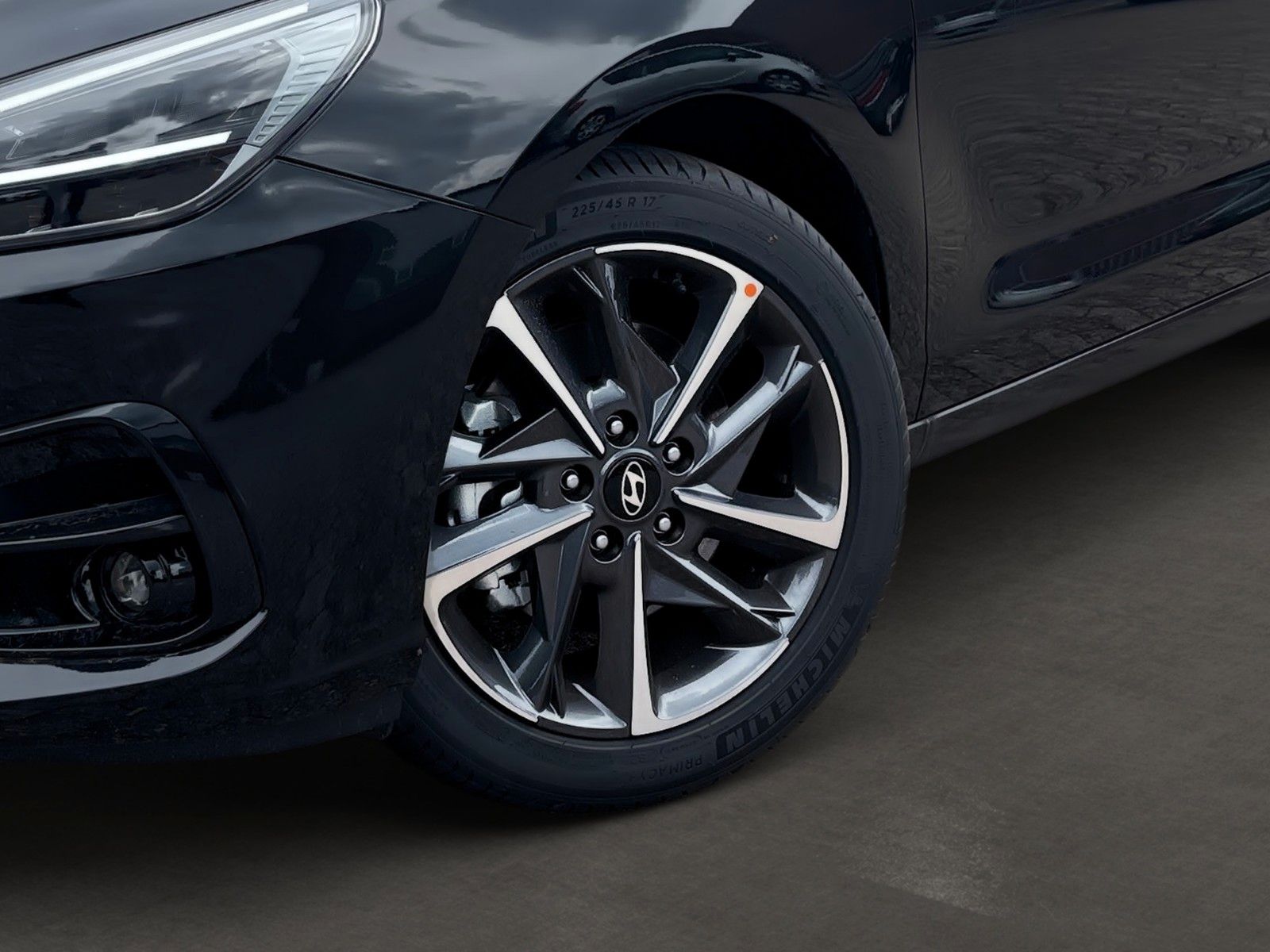 Fahrzeugabbildung Hyundai i30 Advantage Plus-Paket & Panorama Dach