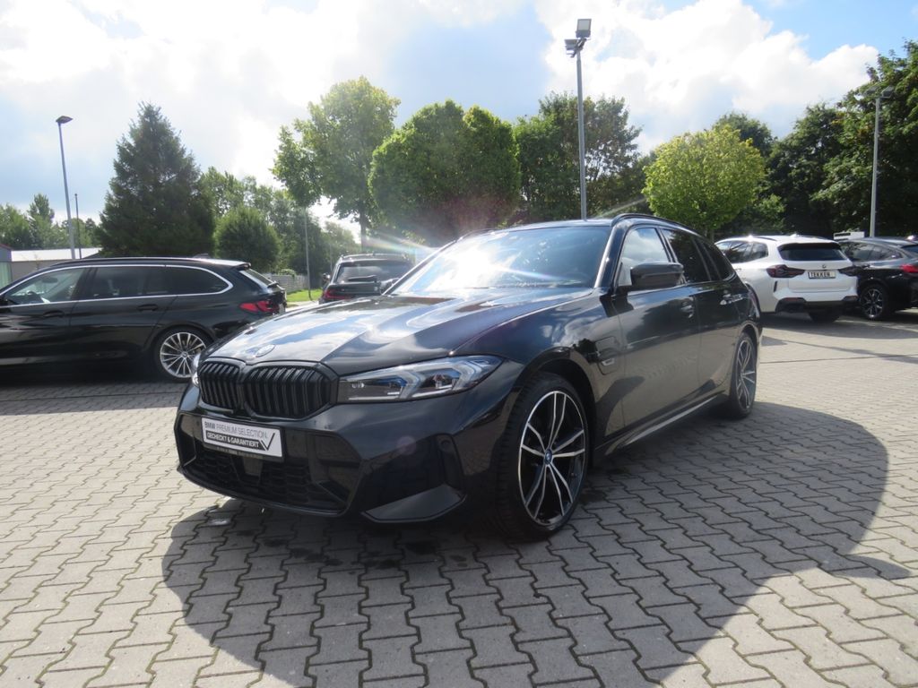 Image of BMW 330