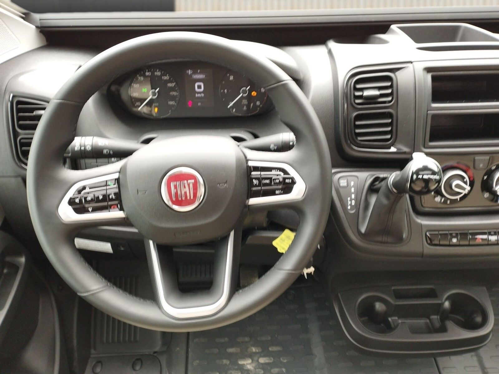 Fahrzeugabbildung Karmann Dexter DE 580 140 PS, Automatik, Alu-Felgen