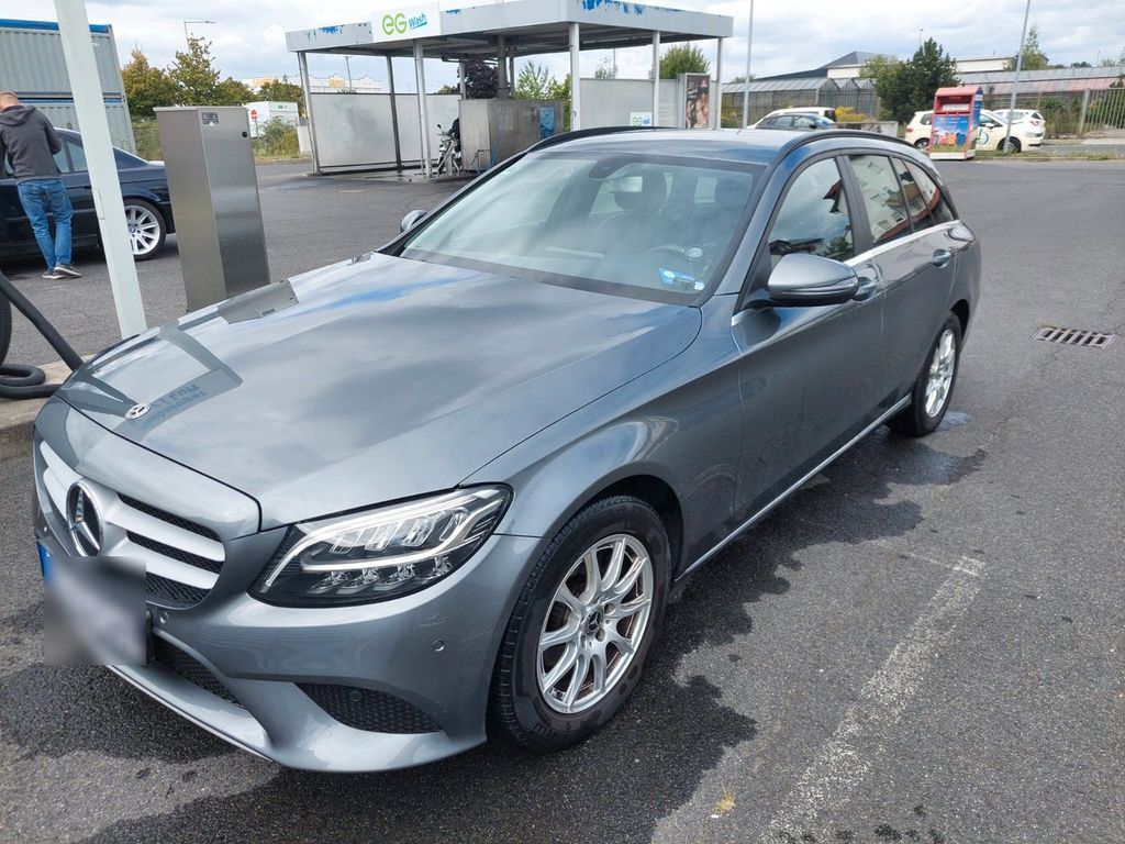Image of Mercedes-Benz C 200
