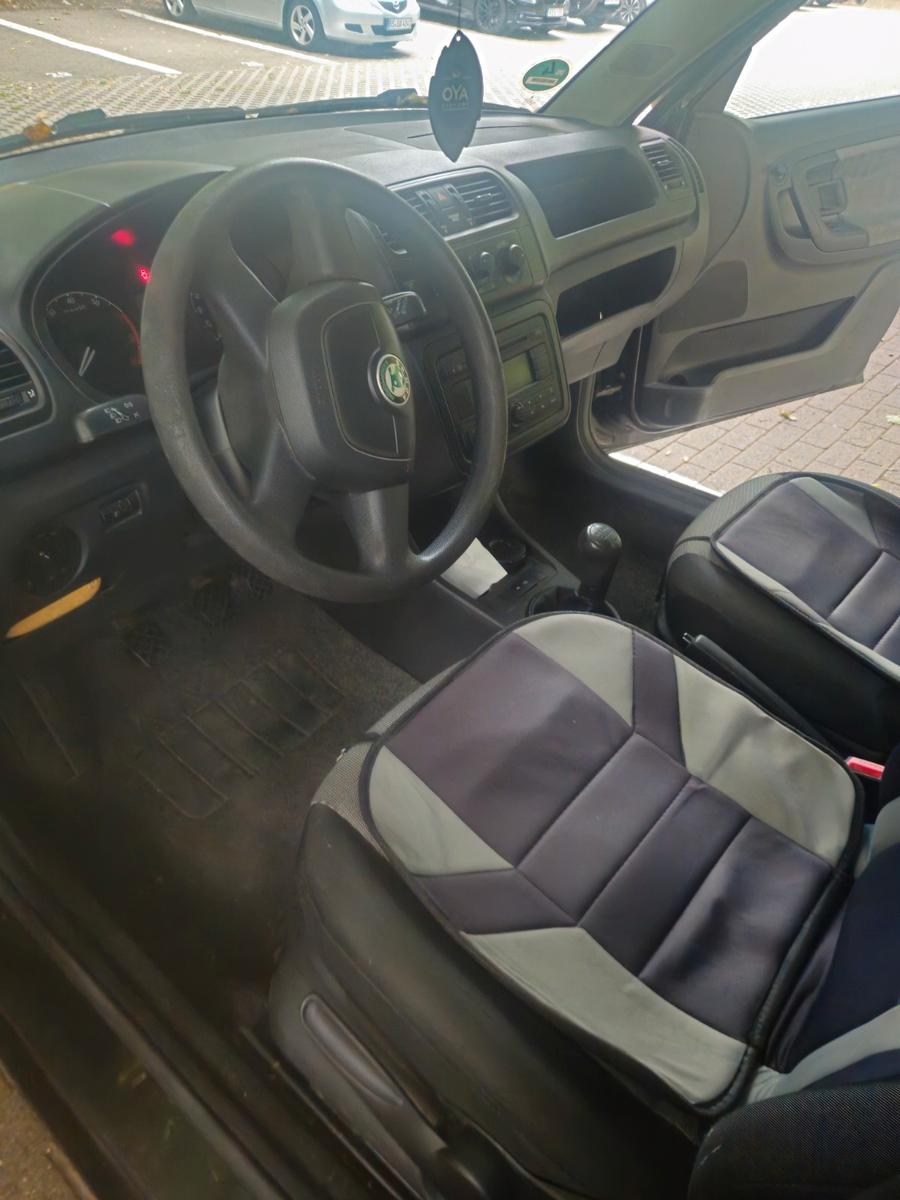 Skoda Fabia 2009 — photo 10