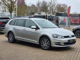 Volkswagen Golf 1.2 TSI Variant Allstar BMT DSG Navi / PDC - Volkswagen Golf mit Benzin-Antrieb: Kombi, 1.2