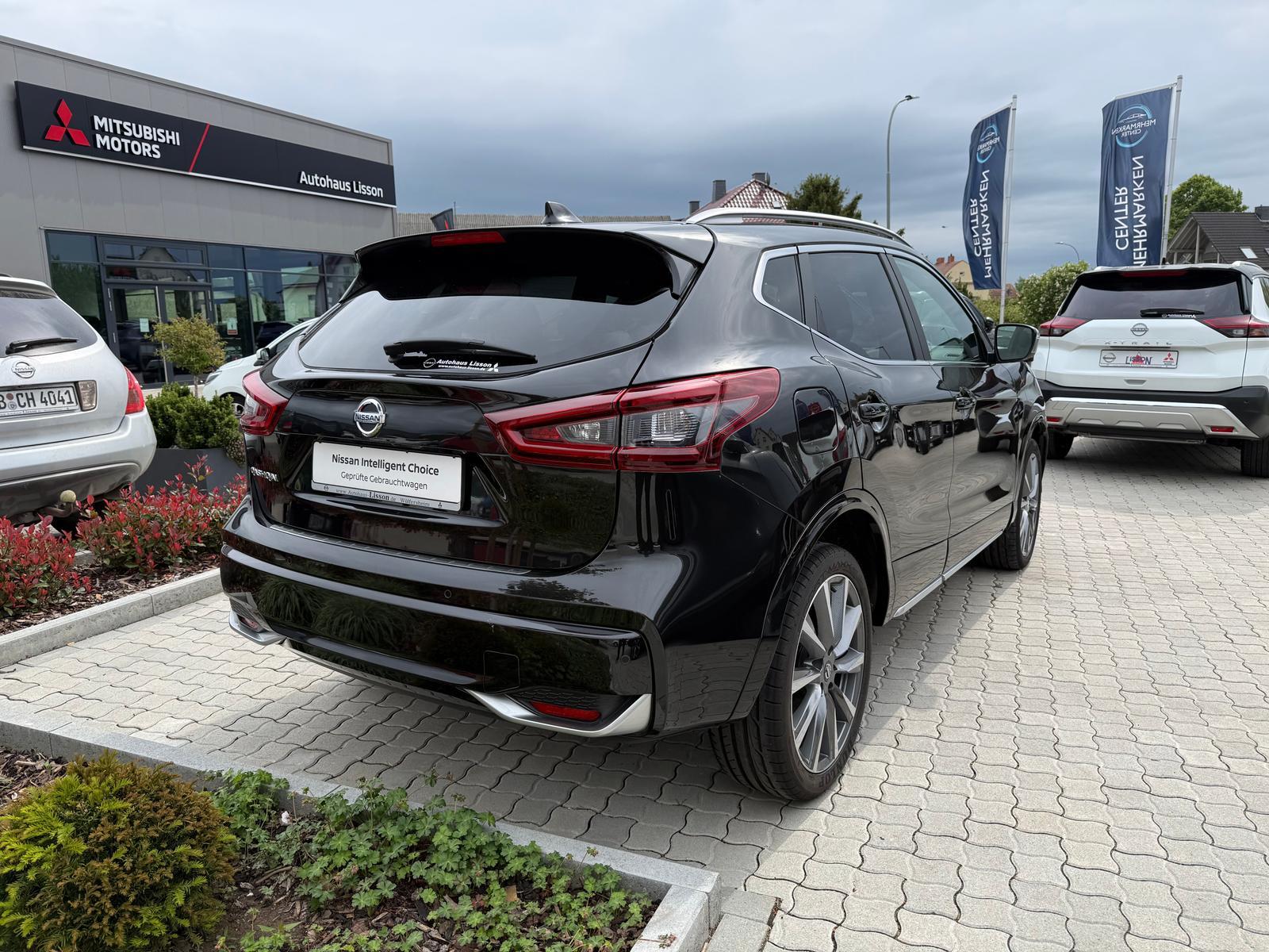 Nissan Qashqai 1.3, 1.HAND, AHK, Einparkhilfe, Bose, Au