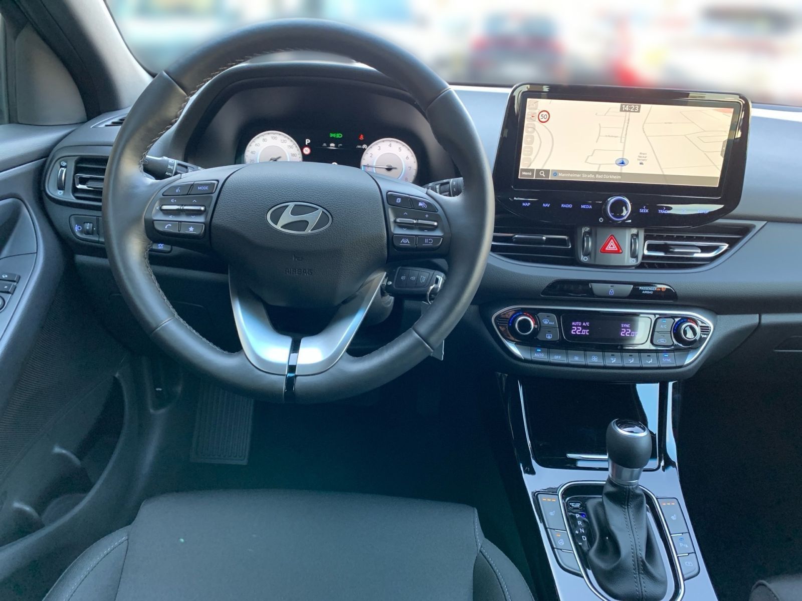 Fahrzeugabbildung Hyundai i30 Kombi 1.0 T-GDI 7-DCT Advantage LED Navi