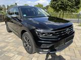 Volkswagen Tiguan Allspace 2.0 TSI 132kW DSG 4MOTION Hi... - Privatanbieter Berlin gebraucht