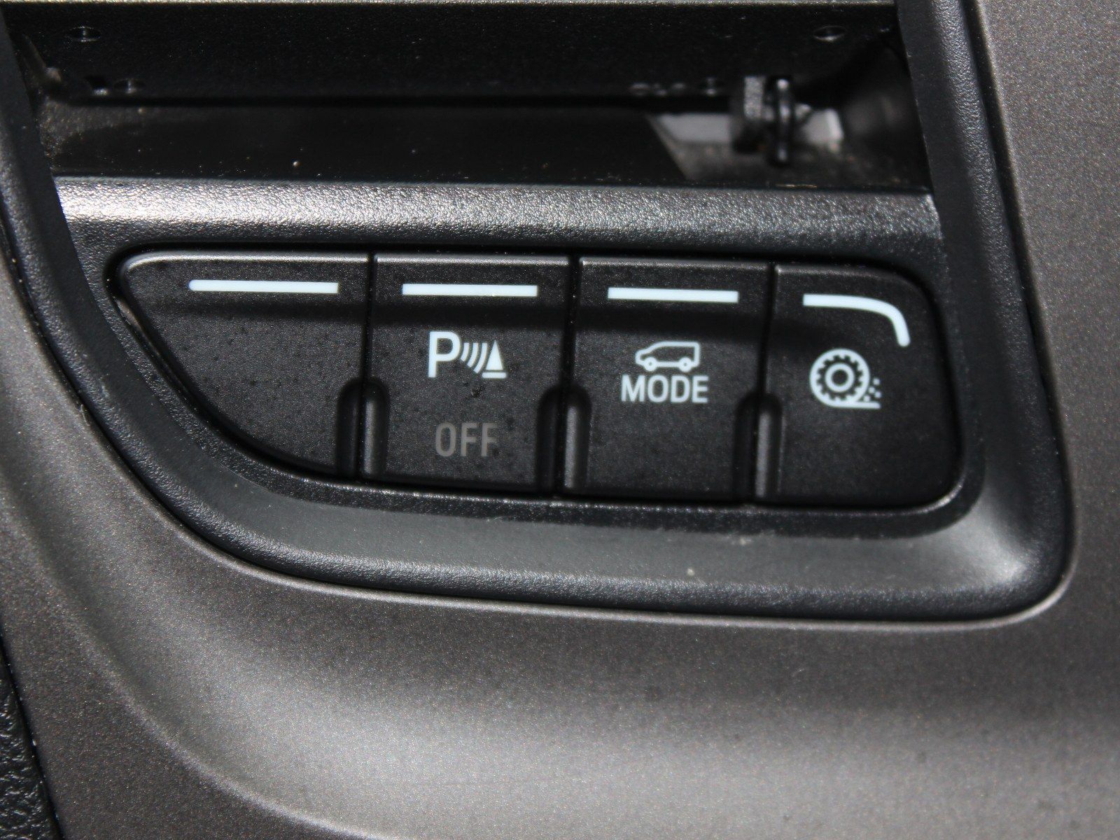 Fahrzeugabbildung Ford Transit Custom 320 L2 Trend 2,0 TDCi